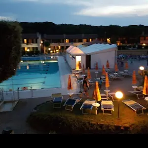 Lory Rosolina Mare